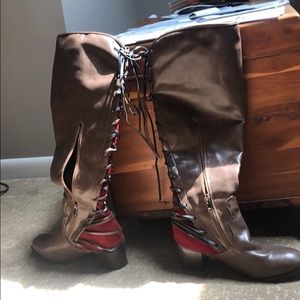 Amazing never worn lace up tall boots!